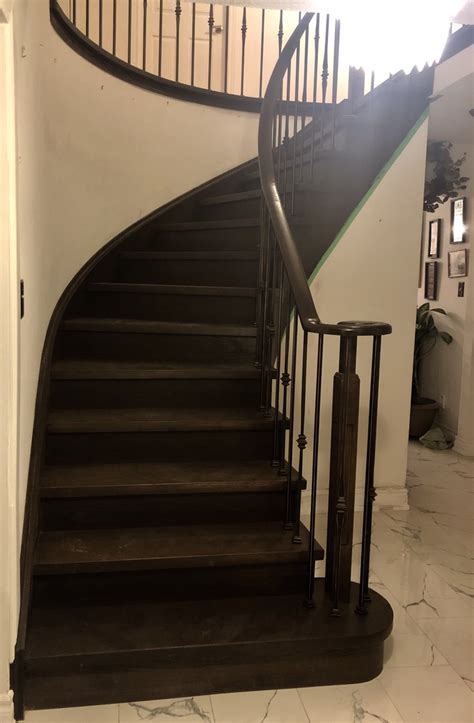 Railings for 3 riser teps. Gallery|Closed Riser Stairs | Sunlight Stair and Railing Corp