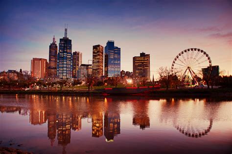 Melbourne Skyline from the Yarra — Francesco Vicenzi ...