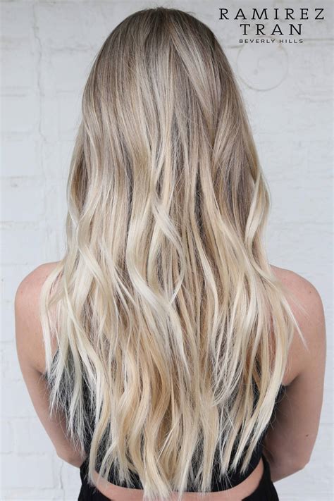 50 Bombshell Blonde Balayage Hairstyles That Are Cute And Easy For 2020