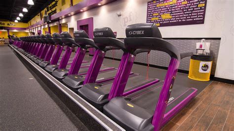Gym In Fayetteville Ga 180 182 Banks Crossing Planet Fitness