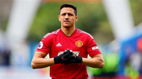 Alexis Sanchez 'refuses to leave Manchester United' - Transfers 2019 ...