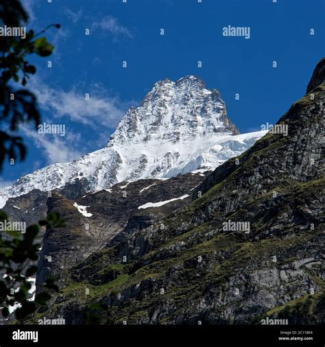 Mountain Switzerland Snow Capped Peak Stock Photo Alamy