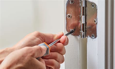 Door sag is a common problem with wide, heavy, or older doors that use standard door hinges. 8 Ways to Fix a Sagging Door