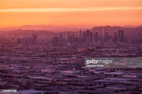 Los Angeles Skyline Dusk Photos And Premium High Res Pictures Getty