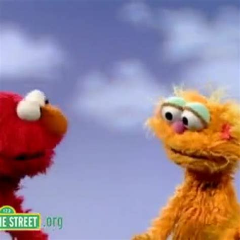 In this full episode, elmo and zoe are trying to find things that start with the letter p. Sesame Street Elmo And Zoe Pretend