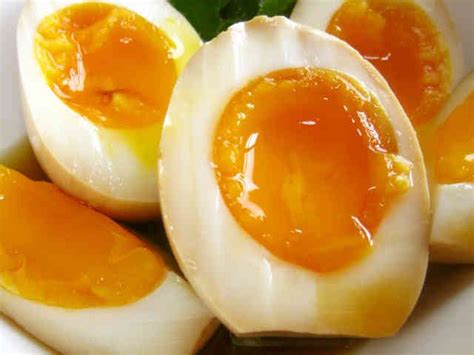 Can't decide between onsen egg and nitamago?. 簡単煮卵。ラーメンにもどうぞ。 | Recipe | Food recipes, Eggs, Ramen recipes
