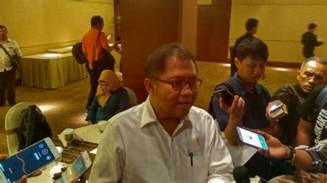 Terus berulangnya aksi meresahkan dari pinjol ini, menuntut kita untuk lebih jeli dalam memilih fintech yang aman dan. Persekusi Lewat Sebar Data Orang Buat Diburu Bisa Kena UU ITE