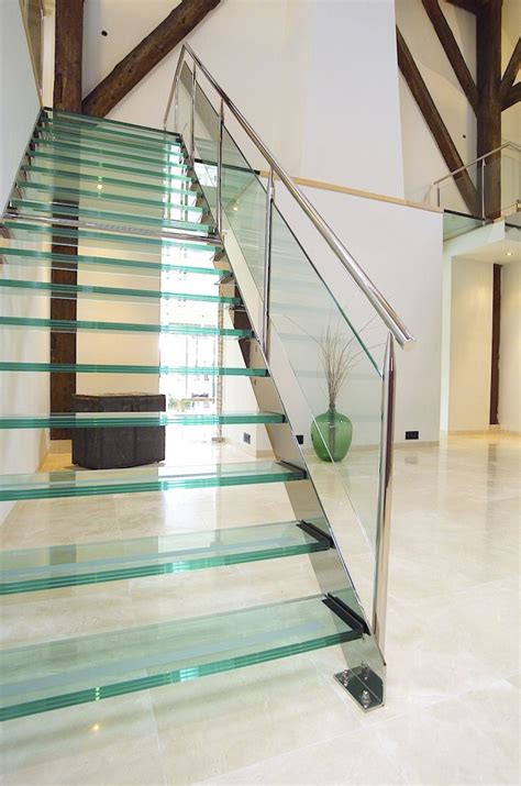 Floating Staircase I Glass Modern Staircase Design I Eestairs