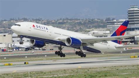 Delta skymiles reserve american express card card review: Delta SkyMiles Platinum American Express credit card review | CNN Underscored
