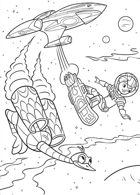 Design your favorite pair of sneakers with this customizeable free printable coloring sheet. Pin em Desenho