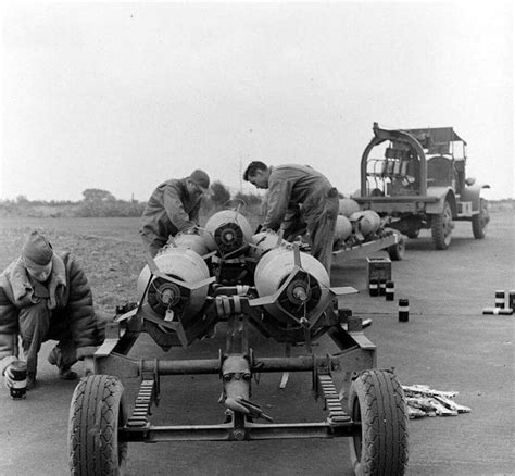 Pin On Usaaf Ground Crew