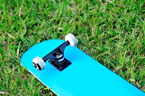 540 Skateboard Bottom Stock Photos Pictures And Royalty Free Images