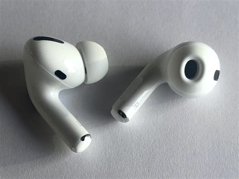 We have, of course, seen this design in earlier leaks, but this one is allegedly direct from the belly of the beast. Apple AirPods 3 and Apple AirPods Pro 2 Release Date ...