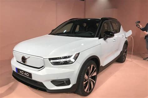 Volvo Unveils Its First All Electric Model The Xc40 Recharge