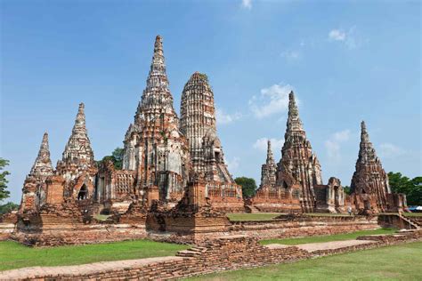 guide to visiting ayutthaya in thailand