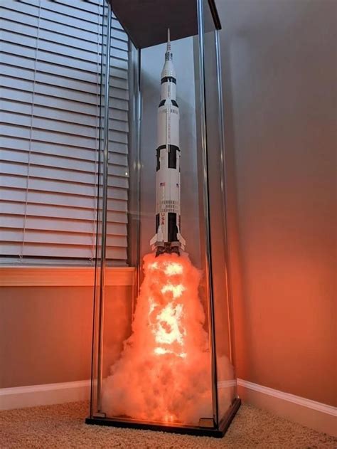 Apollo Space Saturn V Rocket Lamp - allstarview in 2020 | Rocket lamp