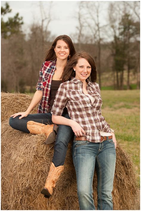 Ashley And Jennifer ~ On The Farm Photographs By Andrea Darlington Sc Photographer