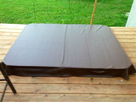 This might not be your ideal spa cover but it's been working great for the creator so far, with the guide he's giving you can build this with ease if you want to. DIY Hot tub cover. 2" foam insulation wrapped in vinyl. | hot tub | Pinterest | Tub cover, Hot ...