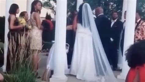 Marcela posada acusa a alí humar de acoso sexual. Mulher grávida invade casamento do amante e diz que está ...