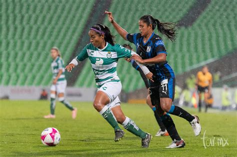 Mexico liga mx clausura 2020/2021 round: Santos vs Querétaro J14 A2018 femenil