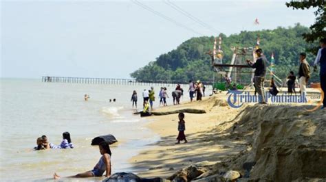 Pengunjung Objek Wisata Pantai Di Kota Singkawang Turun Drastis Jelang