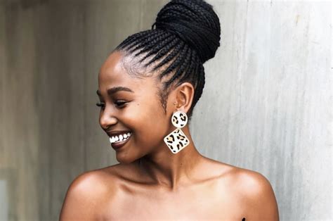 It's one of the most edgy haircuts you'll see here! mitindo ya nywele: 2020