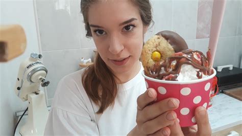 The kitchen sink sundae from beaches & cream soda shop at disney's yacht and beach club resorts is one of disney's most iconic desserts on property. KUVANJE BEZ RECEPTA - Everything but the Kitchen Sink ...