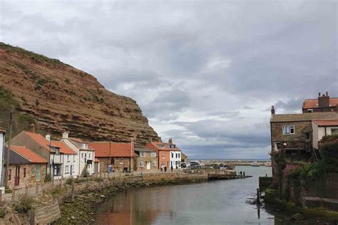 Staithes A Traditional North Yorkshire Fishing Village