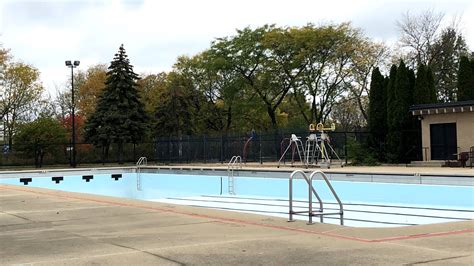 Chicago Park District Closing Sections Of Beaches Pulling Lifeguards To Open 37 Pools On July 5
