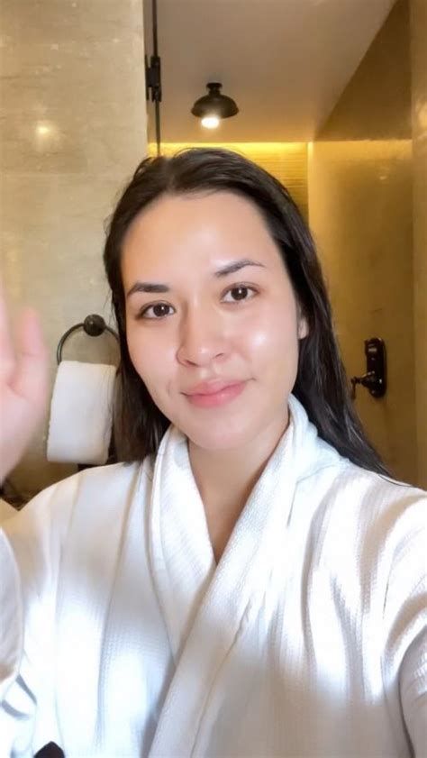 Wajah Raisa Tanpa Makeup Bikin Netizen Pusing Istri Hamish Daud