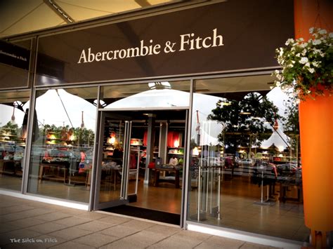 Since 1892 abercrombie & fitch has been creating upscale preppy clothing for women. The Sitch on Fitch: Photo Exclusives! | Abercrombie ...