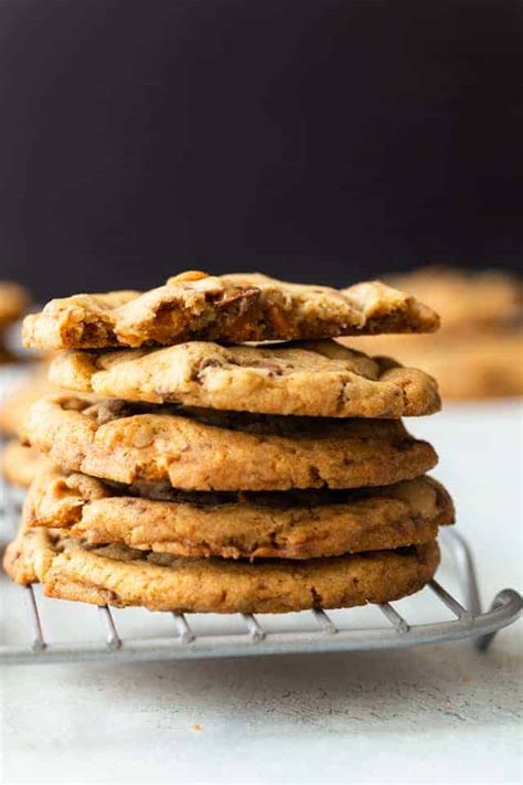 Fold in butterscotch chips and toffee bits. Butterscotch Toffee Cookies Recipe | Baked by an Introvert