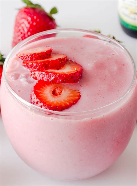 Strawberry Smoothie Single Serving Savvy Naturalista