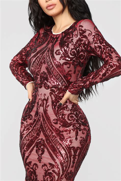 Unforgettable Romance Sequin Dress Burgundy