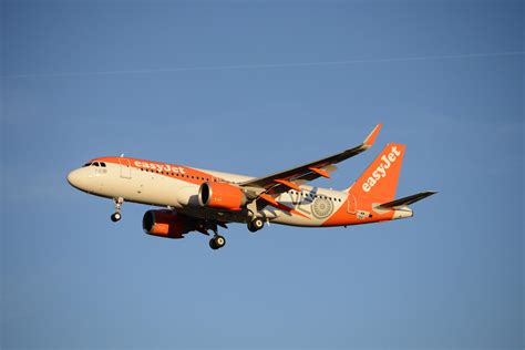 Easyjet Converts 17 Options Into Airbus A320neo Aircraft Economy