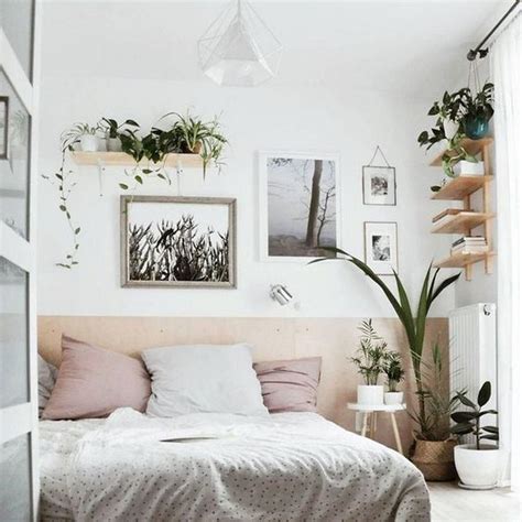 48 Simple Minimalist Bedroom With Plant Housesempurna In 2020