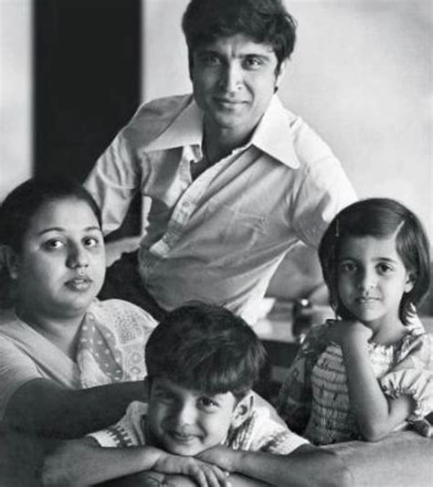 Familyfather+mother+ brother+sister+ husband and relatives. Farhan Akhtar Height, Age, Wife, Girlfriend, Family ...