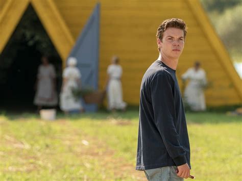 Midsommars Will Poulter Reveals Which Scene Unlocks Clue To Mystery Of