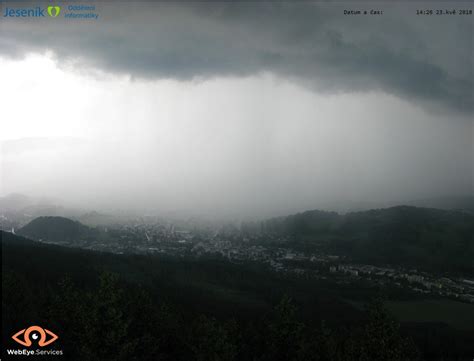 Radar bouřky.cz na stránkách bourky.cz si můžete zobrazit radar včetně výstrah na bouřky jaká je adresa na meteorologický radar chmi? Středeční bouřky v Česku : Meteopress | Předpověď počasí ...