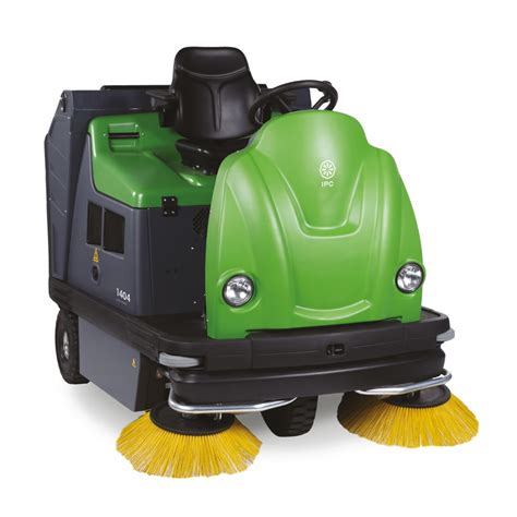 Lowongan petugas cleaning service dan office boy tol tangerang. Ride-On Vacuum Sweeper | 1404 | IPC Eagle