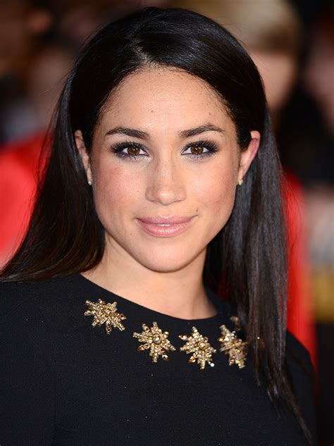 Born in los angeles, she rose to fame on the television series suits in 2011. Meghan Markle Royal Wedding Hair and Makeup Predictions ...