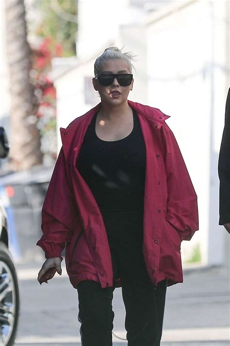 Christina Aguilera Out In Santa Monica 18 Gotceleb