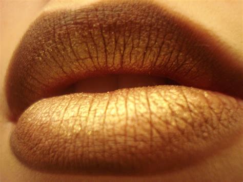 Gold And Brown Lip Color Brown Lip Lip Colors Lips