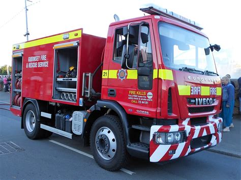 Guernsey Fire And Rescue Service 21 Iveco Fire Appliance T Flickr