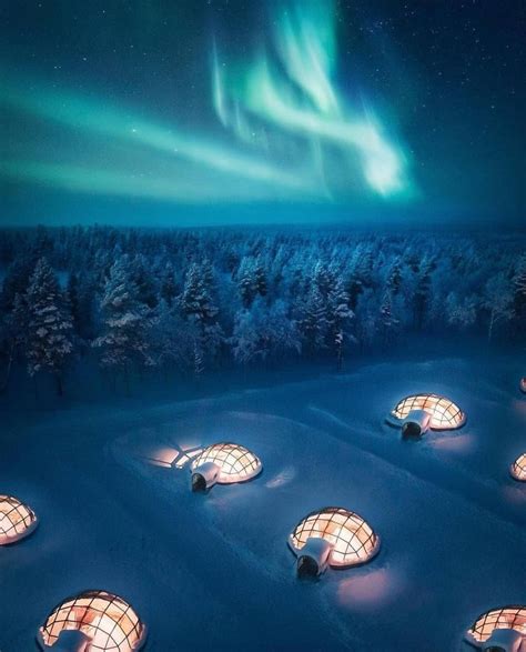 Experiencing The Northern Lights Through A Glass Igloo In Finland 🇫🇮
