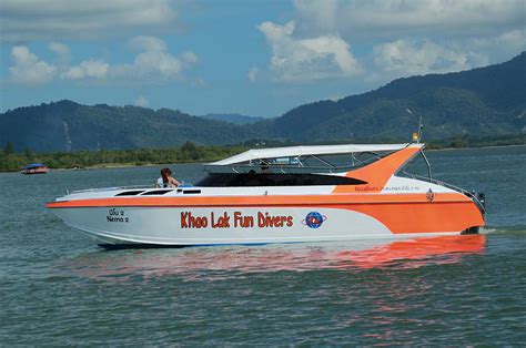 There are so many better places to rent a boat from. Nemo 2