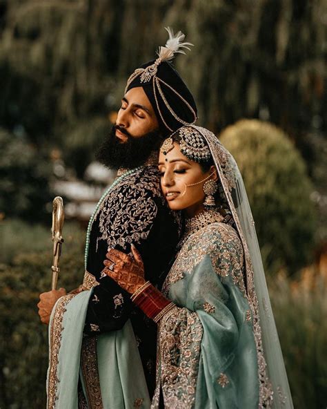 Punjabi Sikh Wedding Couple