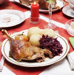 Roast goose frequently appears on menus all over germany and is especially popular during the christmas holiday season. German Christmas Dinner | German cuisine, Christmas food ...