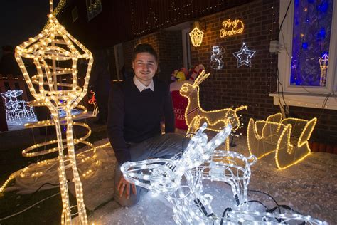 Newmarket Teenager Covers House In Lights For Charity Cambridgeshire Live