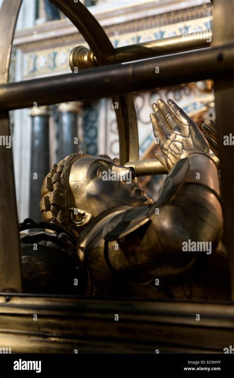 Richard Beauchamp Tomb In The Beauchamp Chapel Stmary`s Church